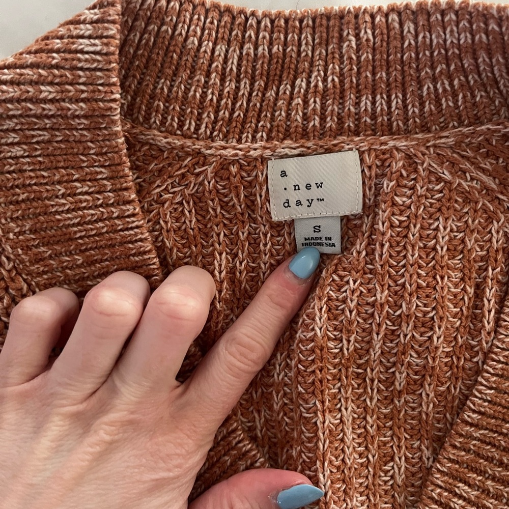 a new day Rust-Brown V-Neck Sweater - Picture 2 of 3